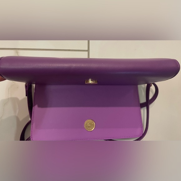 Long & Son London Purple Textured Bag,
Excellent condition like new 💜! - Picture 6 of 8